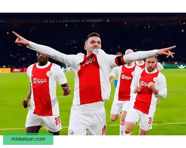 足球新秀推荐：新赛季多位年轻球员表现备受关注