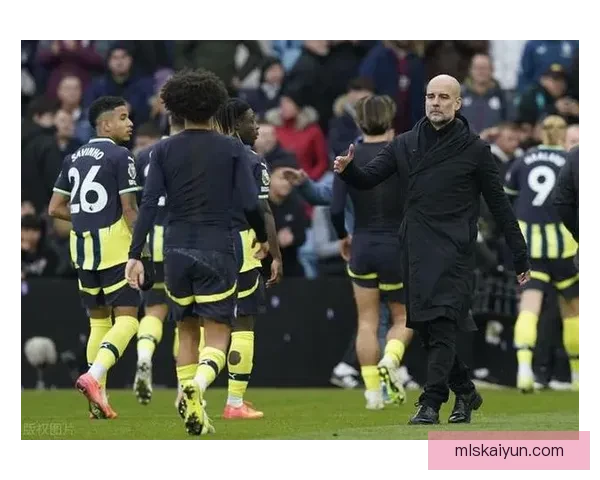 英超埃弗顿积分纪录走势清晰，球队状态回暖引人关注