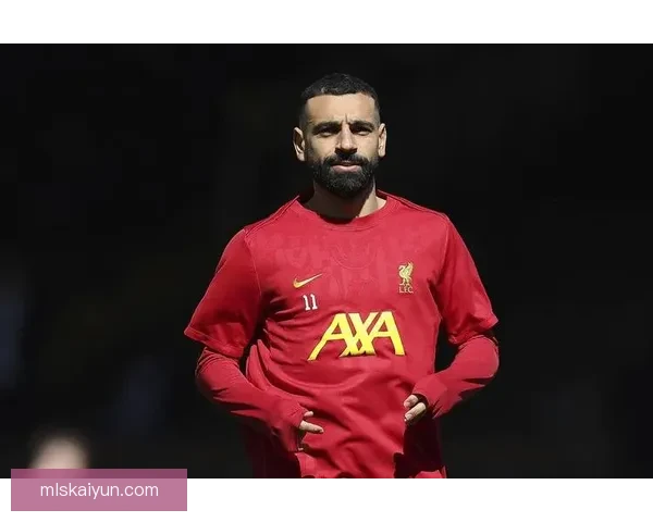 萨拉赫本赛季英超表现稳健，领跑射手榜并助力利物浦争冠